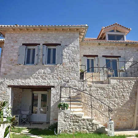 Casa Ovata Apartment Tsoukaladhes